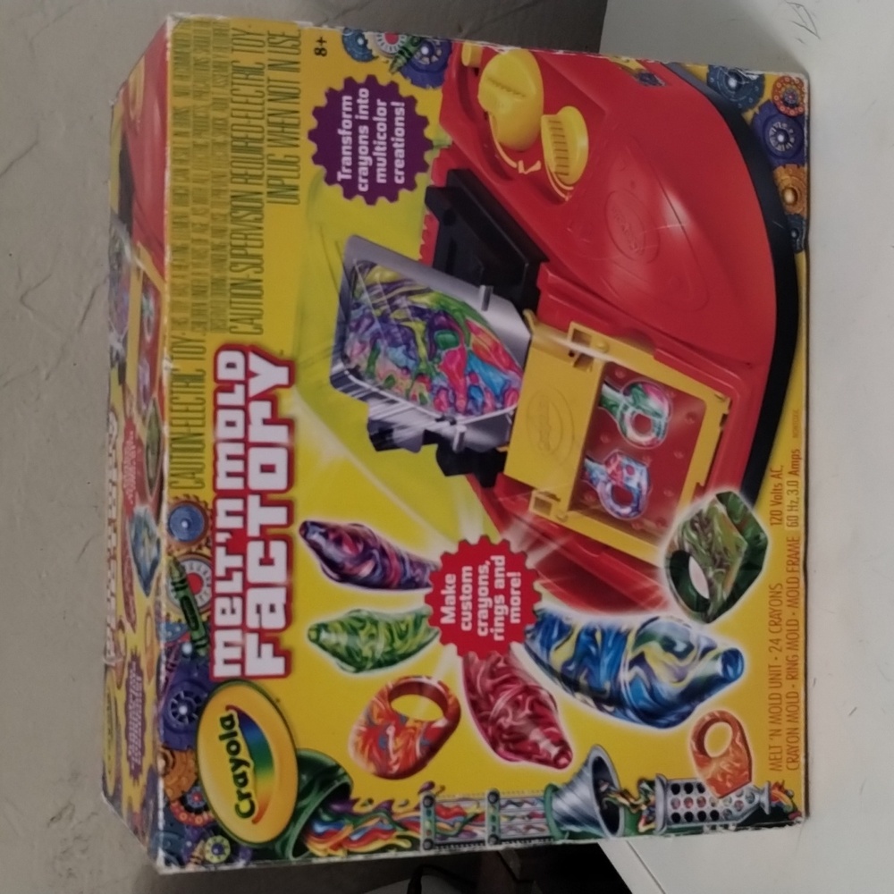 Crayola Melt N Mold Factory. OPENED BUT NEVER USED!!